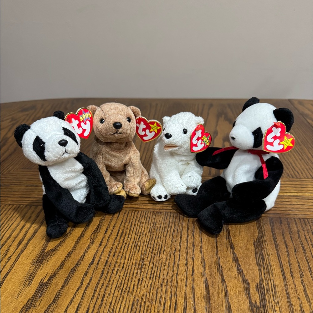 Ty Beanie Babies 2 Panda Fortune &China, Brown Bear Pecan, and Polar Bear Aurora